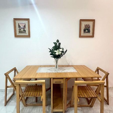 Estudio A 1 Minuto De La Playa Apartment Torrevieja Bagian luar foto