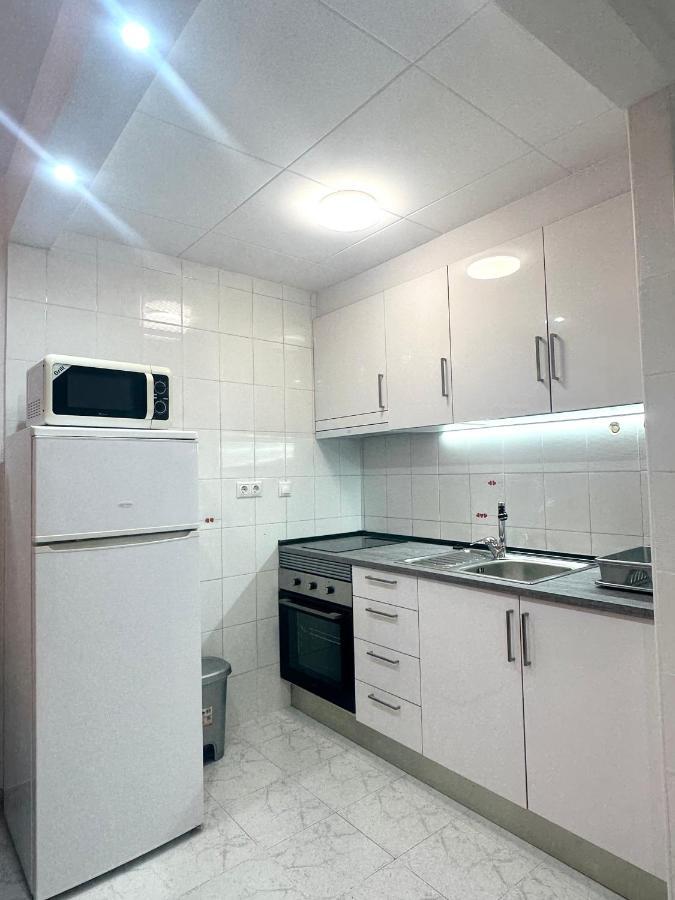 Estudio A 1 Minuto De La Playa Apartment Torrevieja Bagian luar foto
